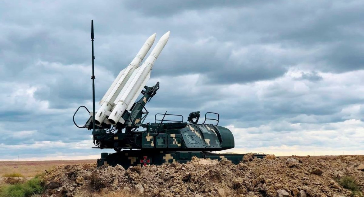 Українські військові продемонстрували, як ЗРК «Бук» знищує повітряну ціль