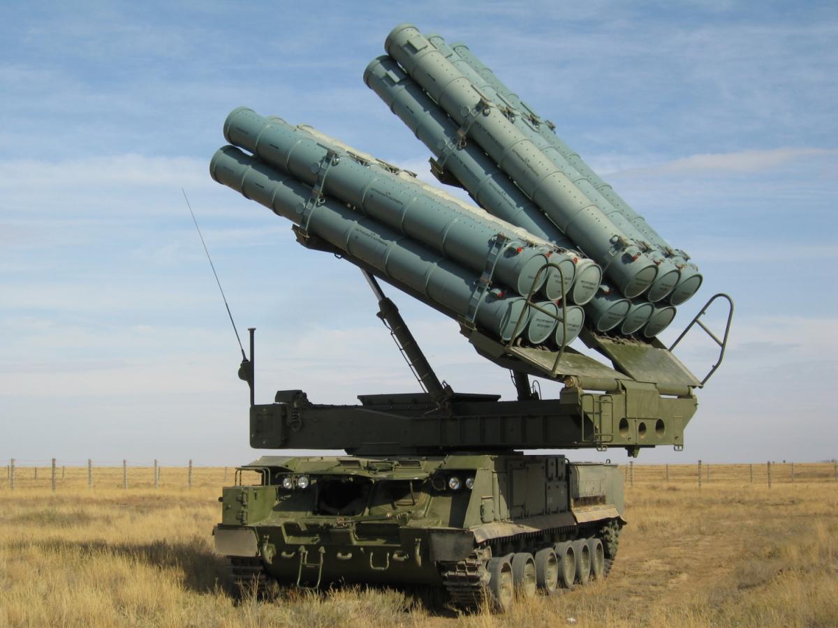 Le système de défense antiaérienne Buk-M3 n'a pas empêché un drone d'attaquer une raffinerie de pétrole en Russie, à 300 km de la ligne de front.