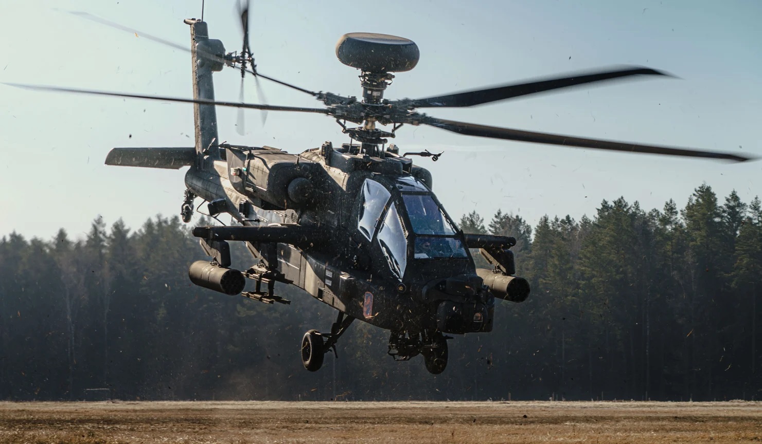 Wielka Brytania zaprzecza przekazaniu Ukrainie śmigłowców bojowych Apache AH64 E