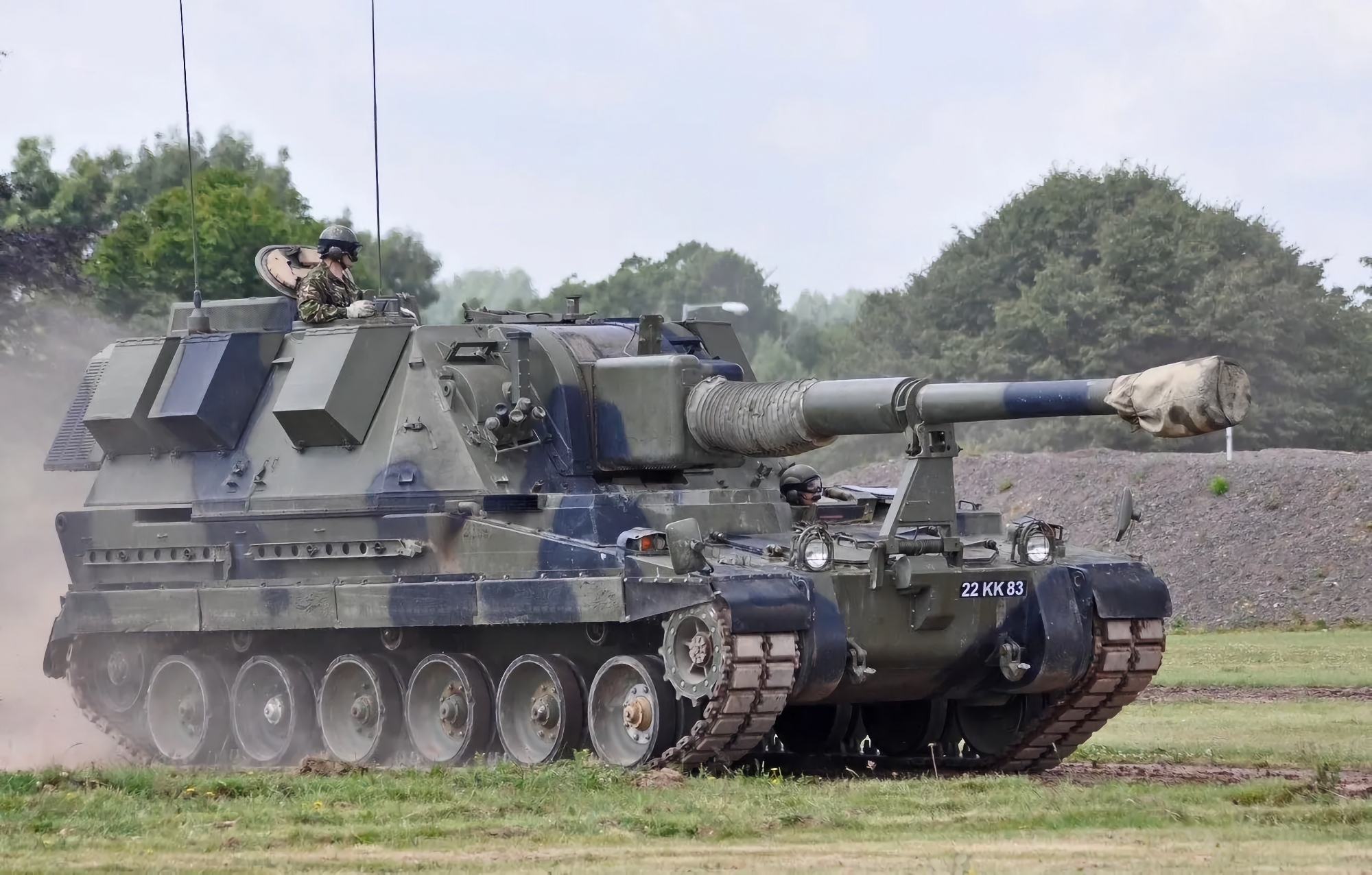 No sólo más tanques Challenger 2: el Reino Unido también entregará a Ucrania más SAU AS-90 de los prometidos originalmente