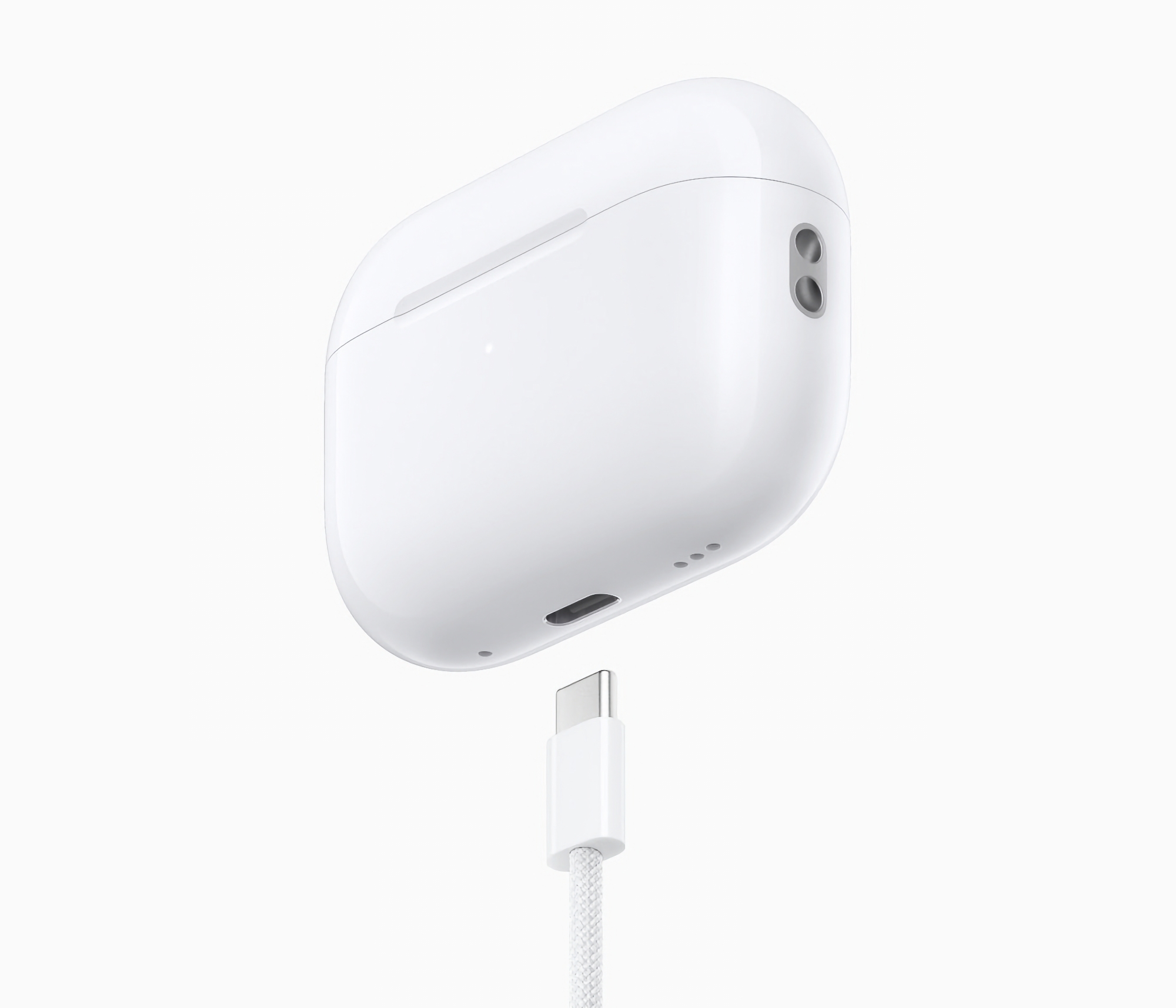 AirPods Pro 2 з USB-C уже можна купити в Україні за 11 499 грн