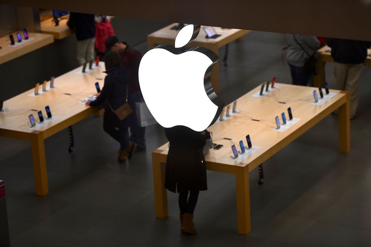 Apple зобов'язали виплатити 300 мільйонів доларів патентному тролю