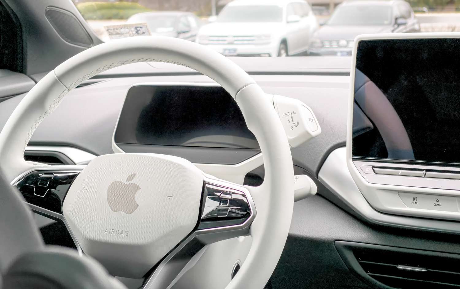 Former Apple engineer sentenced to prison for stealing drone car data