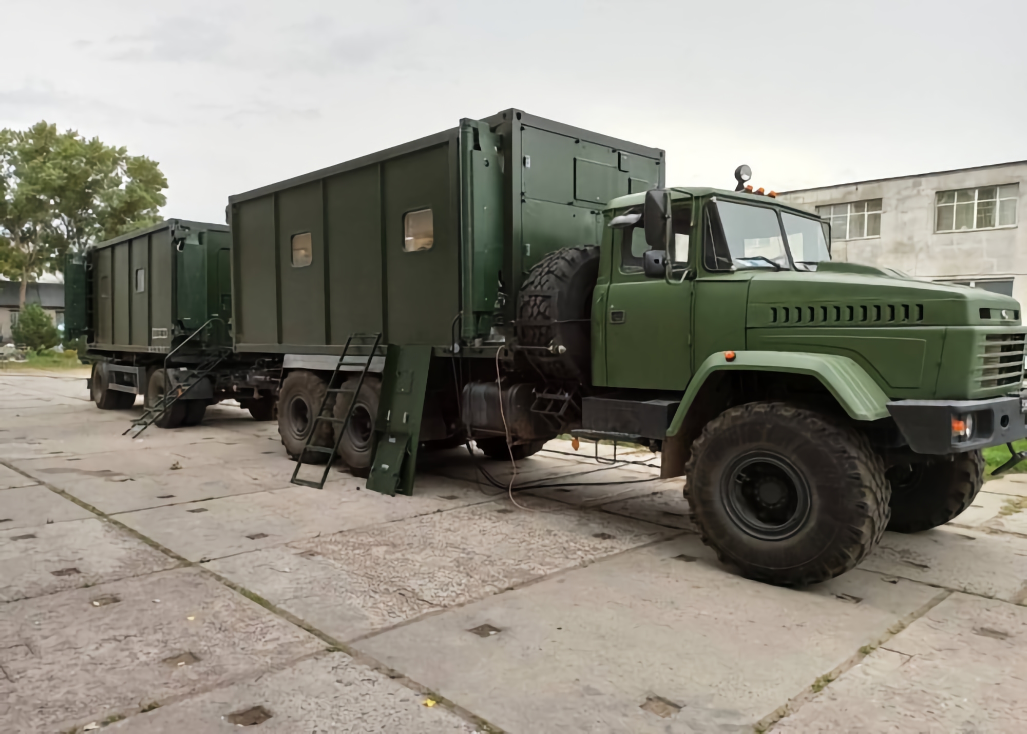 Las Fuerzas Armadas de Ucrania adoptaron un nuevo vehículo de personal de producción nacional