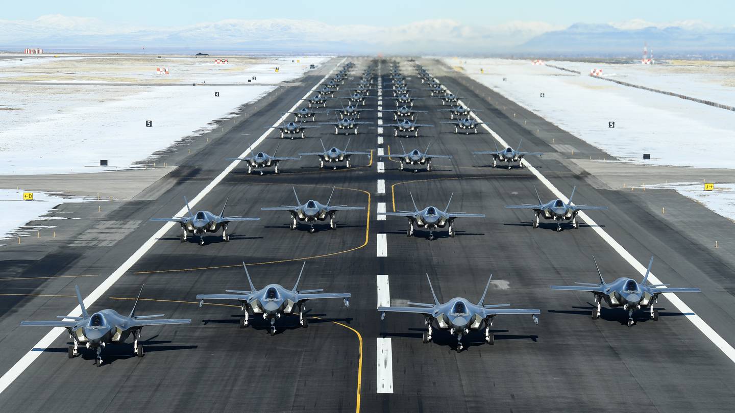 2022 wird die US-Luftwaffe 12 F-35 Lightning II-Kampfflugzeuge nach Europa schicken, um russische Boden-Luft-Raketensysteme vom Typ S-300 aufzuspüren