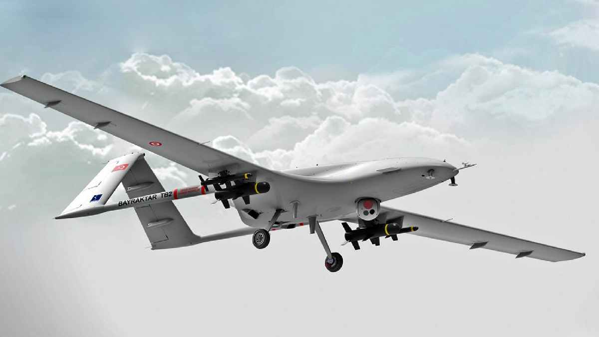 Ukraina dąży do opracowania dronów bojowych, które mogą atakować rosyjskie drony kamikadze - Fedorow