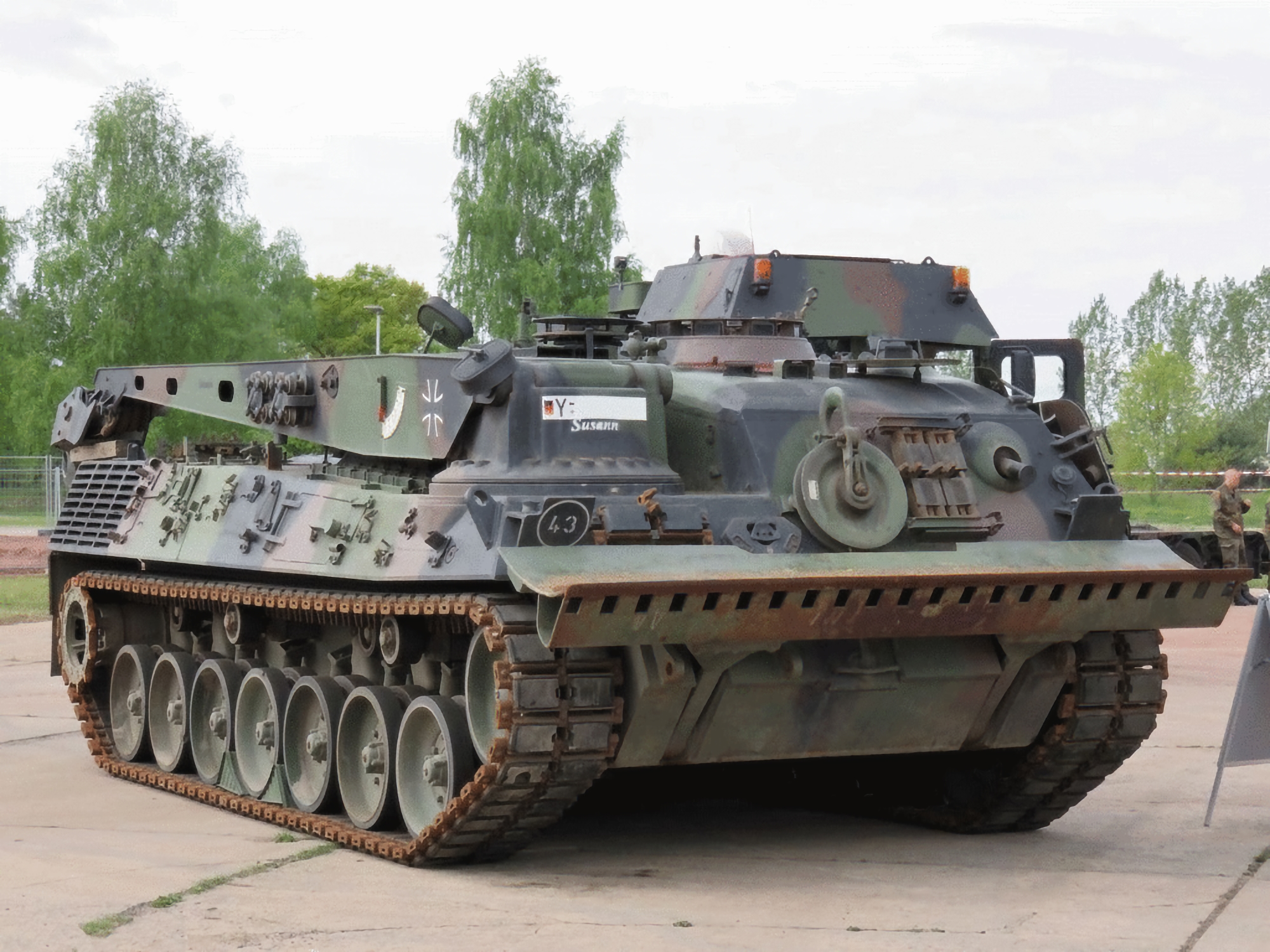Deutschland hat fünf Bergepanzer 2 auf der Basis des Leopard 1-Panzerfahrgestells an die Ukraine übergeben