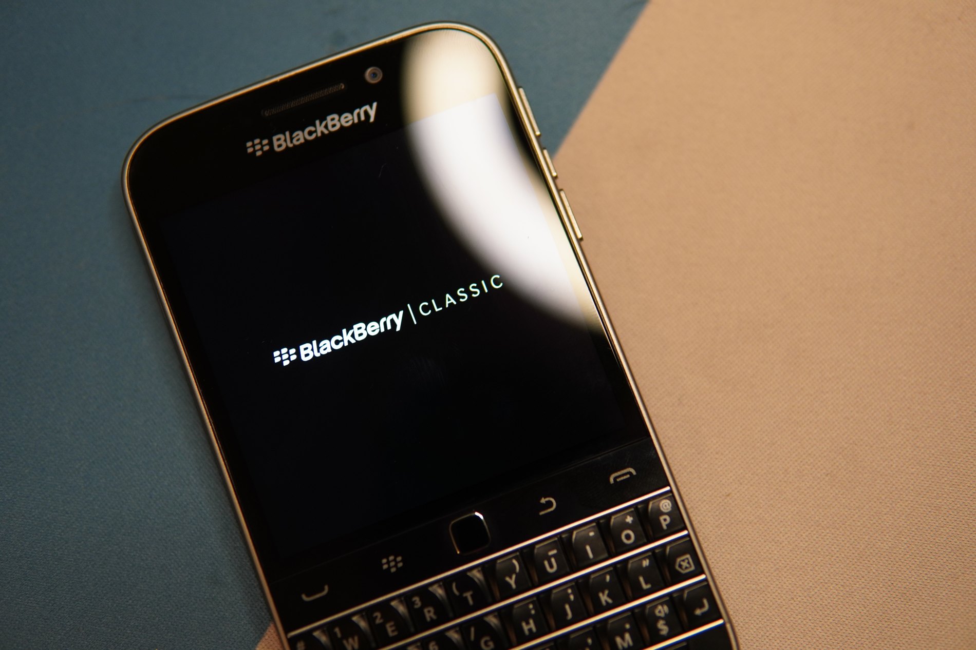 Офіційно: проєкт 5G-смартфона BlackBerry остаточно закрито