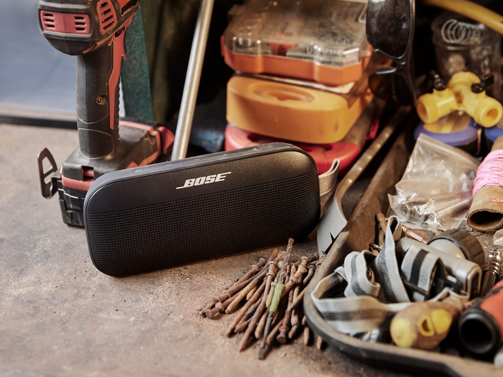 Bose Soundlink Flex on Amazon: Wireless speaker with IP67 protection and up to 12 hours of battery life at a $20 discount