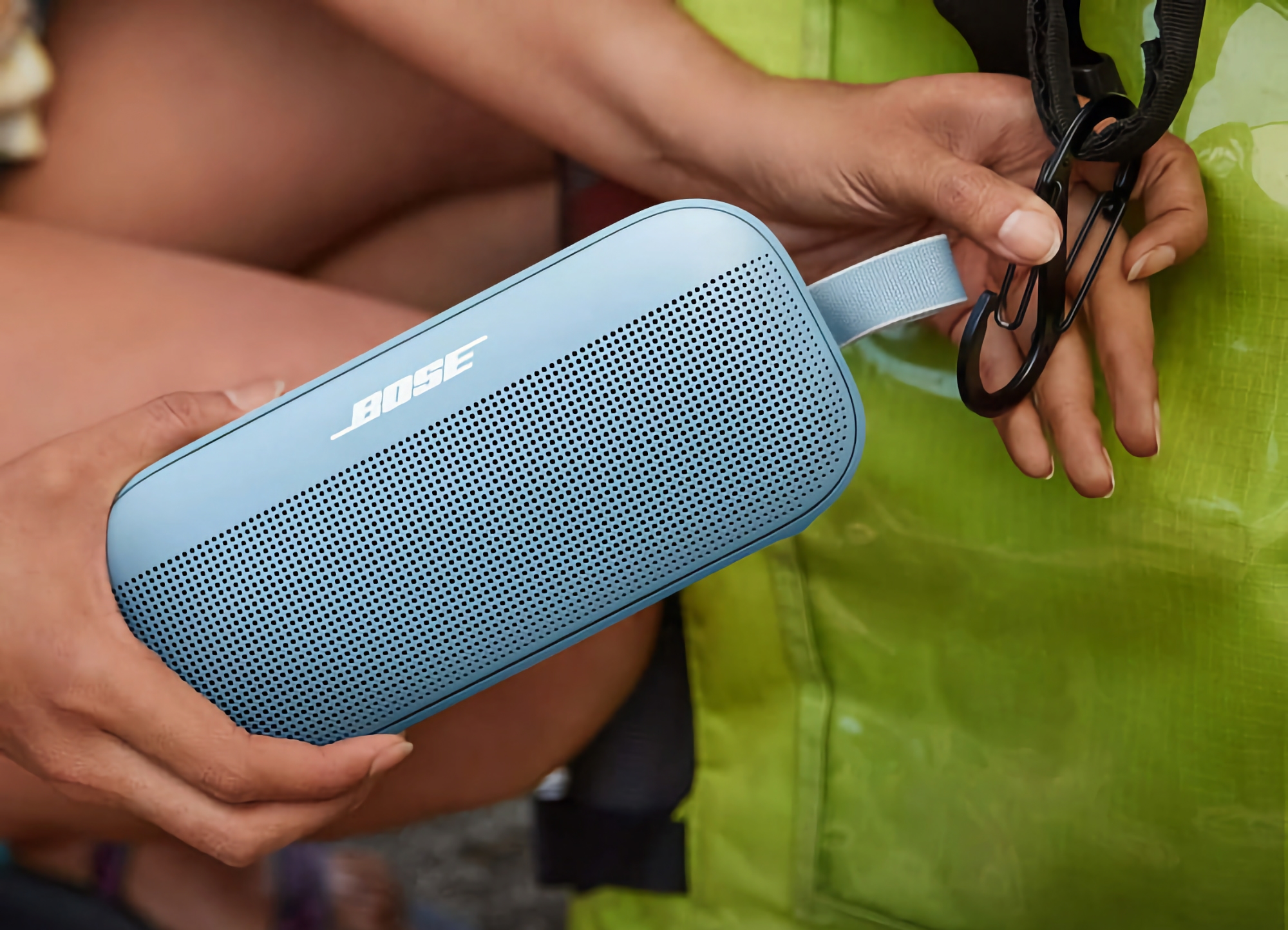 Bose Soundlink Flex su Amazon: altoparlante wireless con protezione IP67 a 129 dollari (20 dollari di sconto)