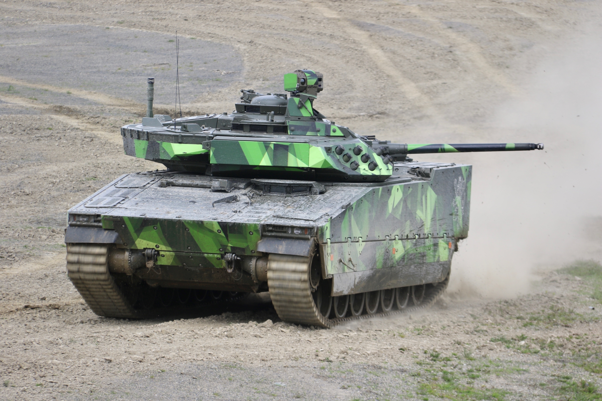 Чехия хочет производить шведские БМП CV90 на своих предприятиях