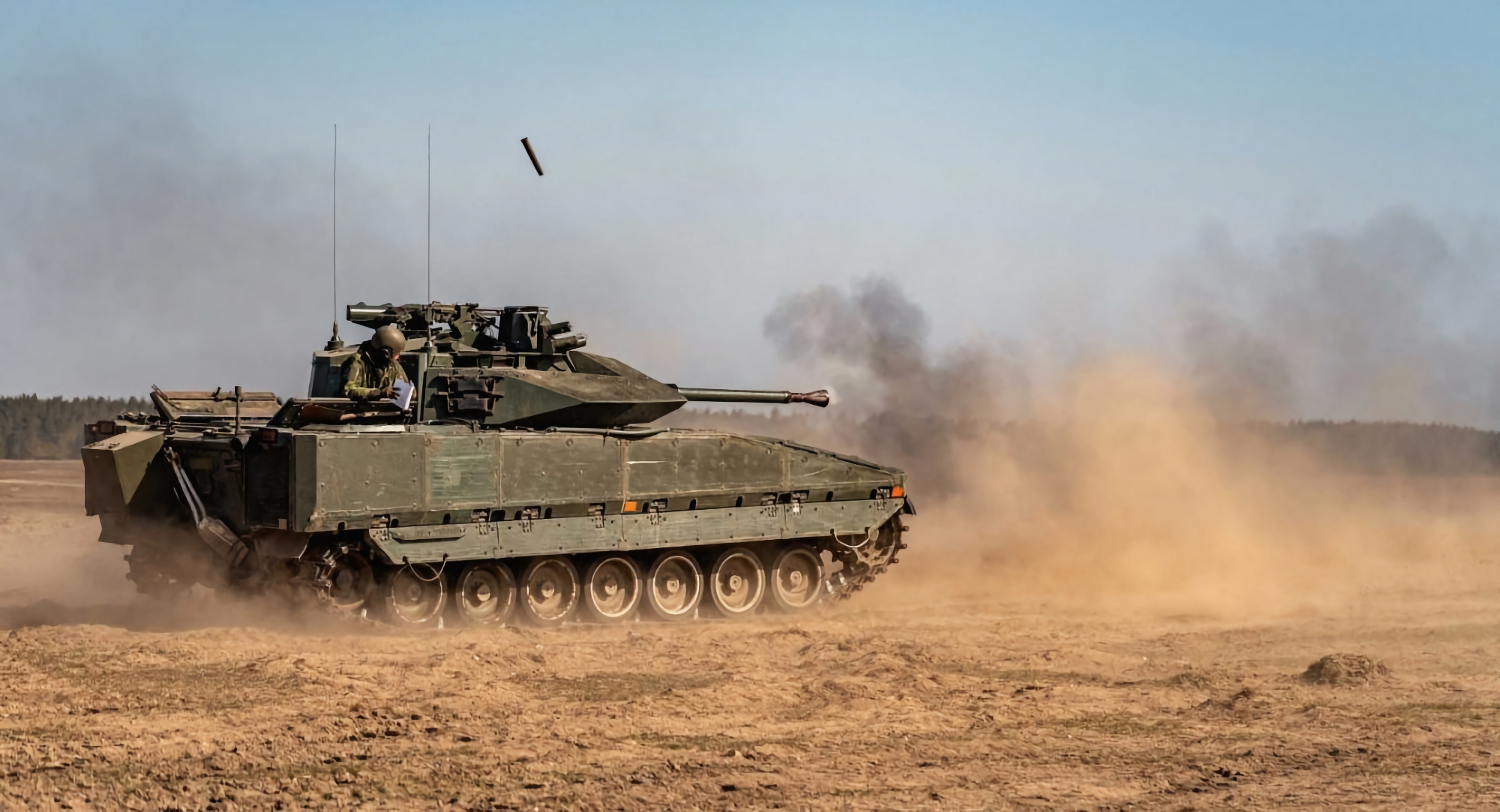 Україна разом зі Швецією планує виробити для ЗСУ 1000 бойових машин піхоти CV90