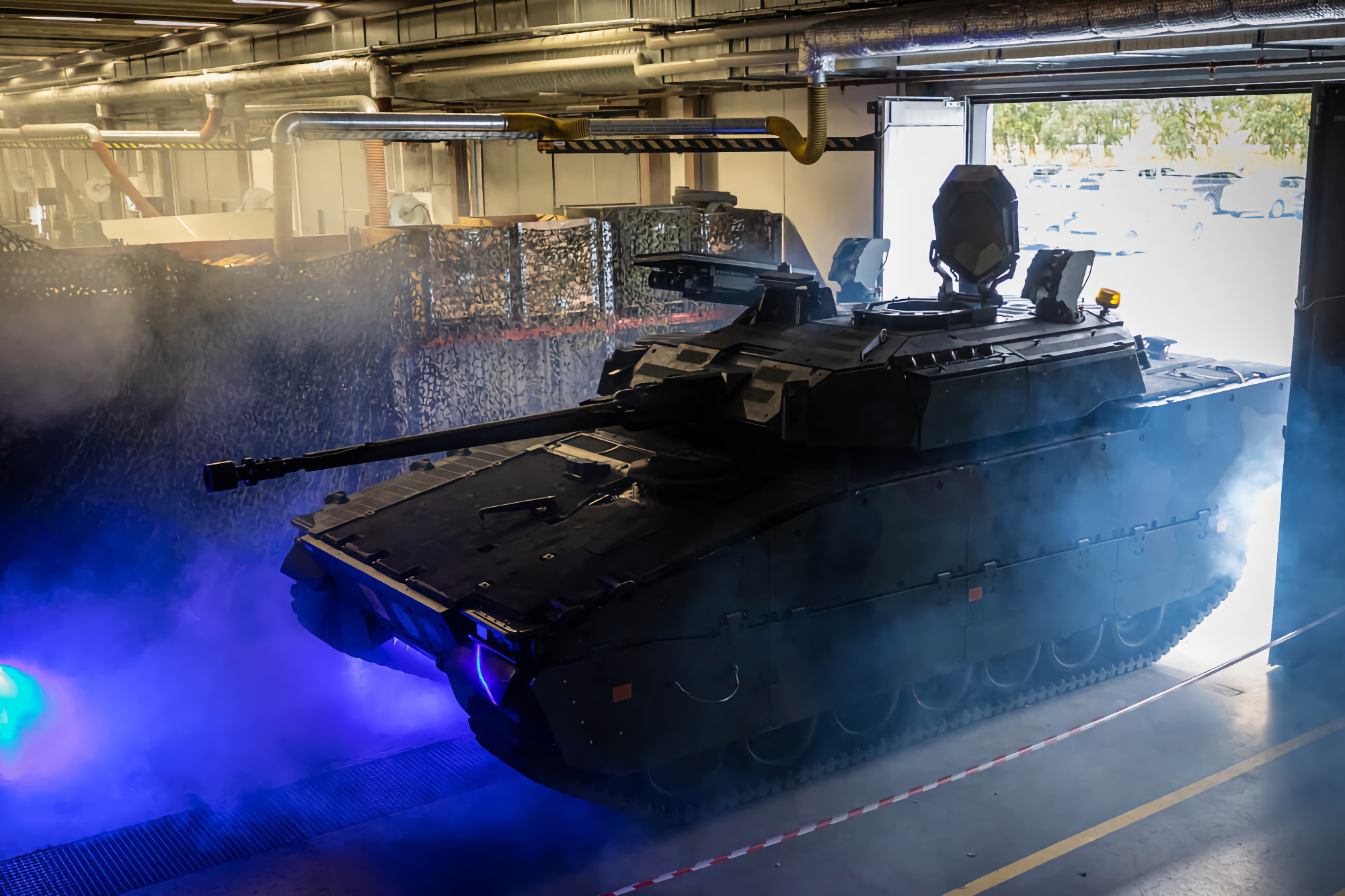 BAE Systems начала модернизацию боевых машин пехоты CV90 для Нидерландов, БМП получат улучшенную защиту и установки ПТРК Rafael Spike-LR