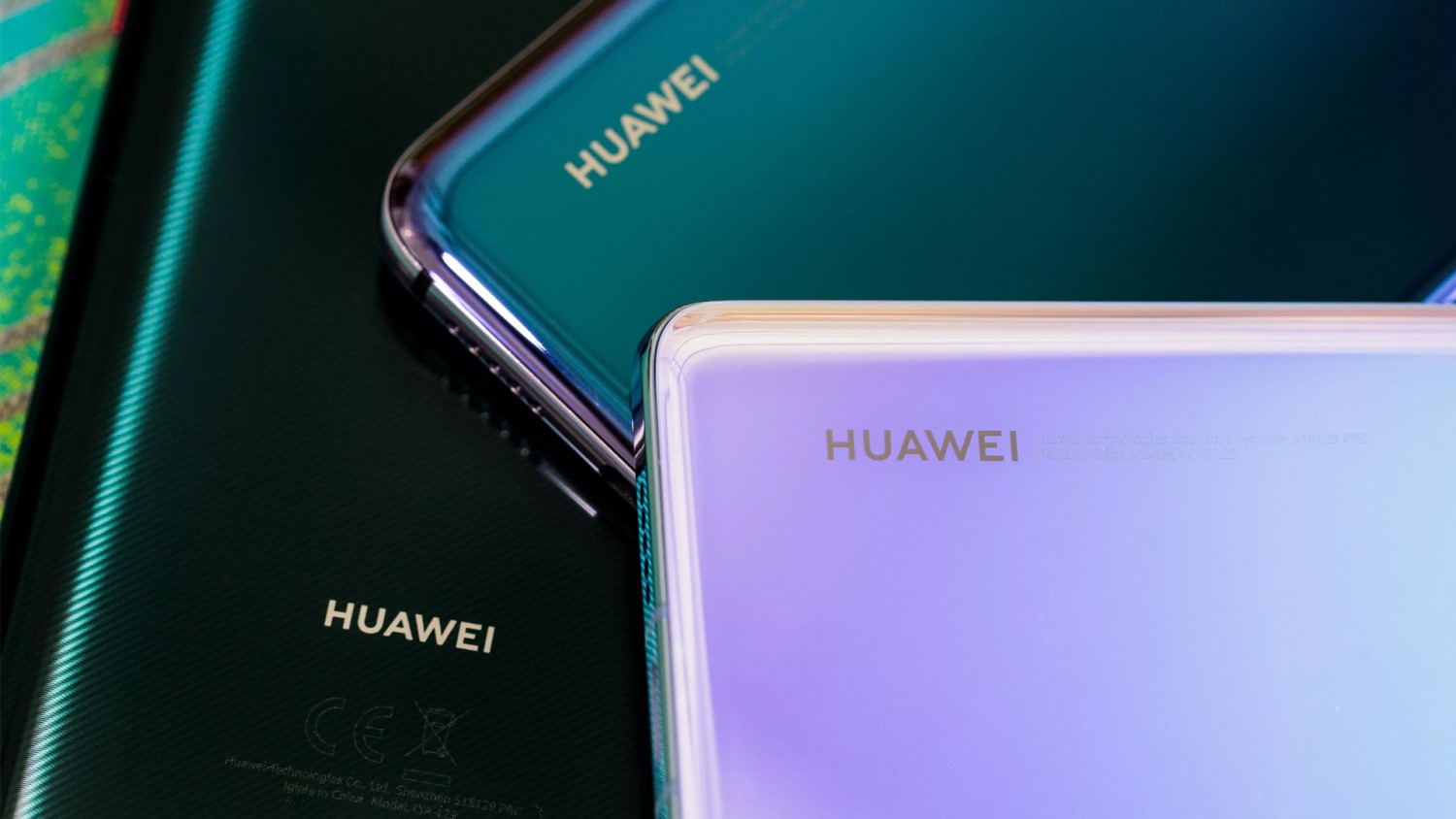 Huawei powrócił do SD Association i WI-Fi Alliance, a flagowy Mate 20 Pro - do beta testu  Android Q