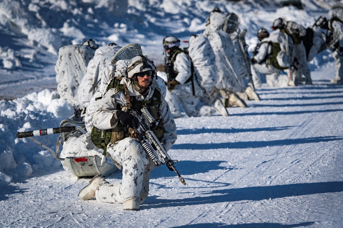 Kanada verstärkt seine militärische Präsenz in der Arktis, um ...