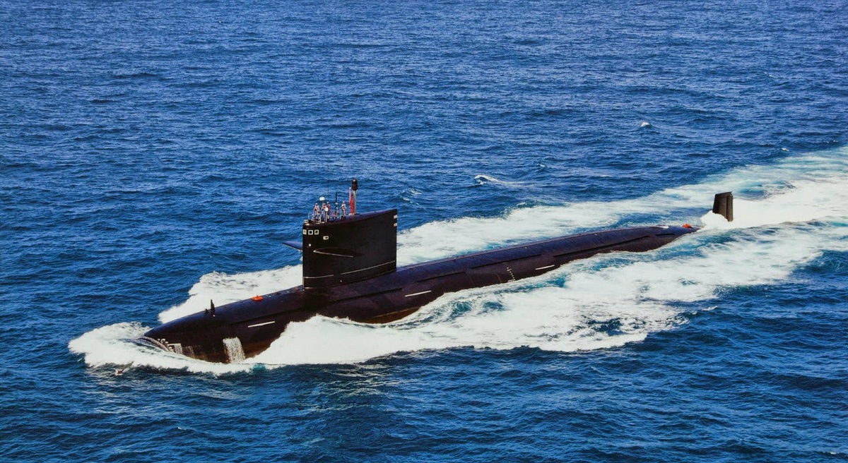 En kinesisk atomdrevet ubåt av type 093-klasse skal ha gått tapt fordi den ble fanget av amerikanske og britiske ubåter.