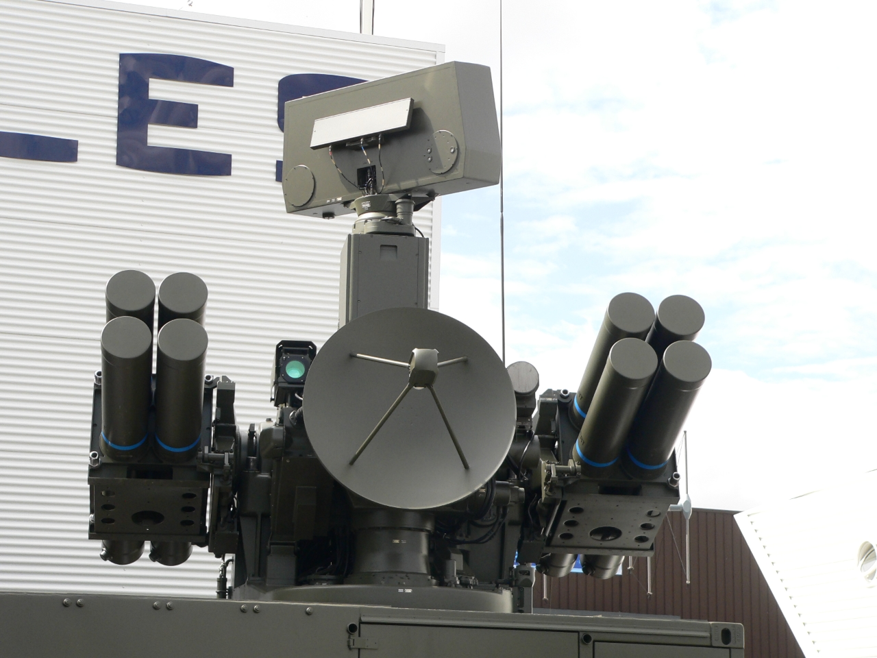 Nicht nur LRU und Caesar-Luftabwehrkanonen: Frankreich wird der Ukraine Crotale-Luftabwehrsysteme geben, die Raketen und Flugzeuge abfangen können