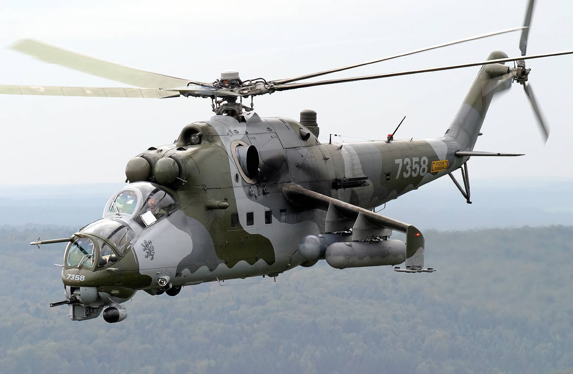 La Repubblica Ceca trasferisce all'Ucraina un nuovo lotto di elicotteri Mi-24