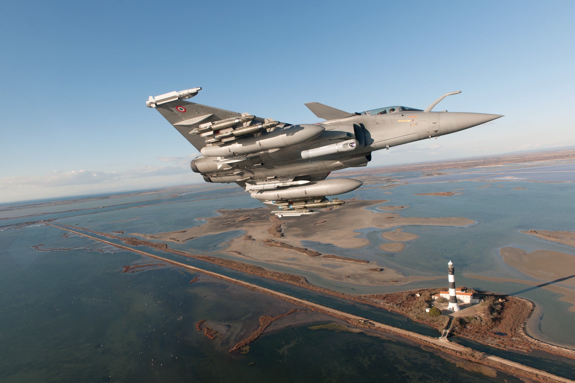 Франция получила первый за четыре года новый истребитель Dassault Rafale уровня F3-R