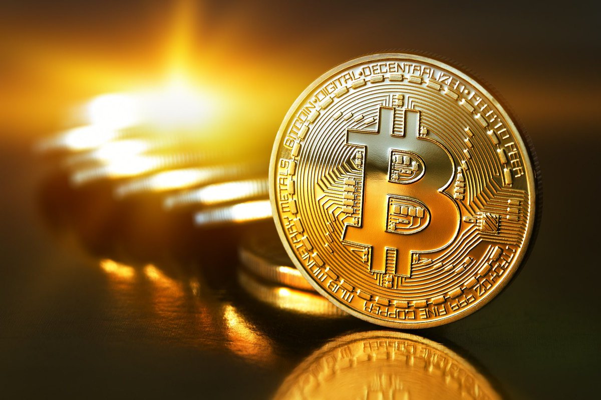 Bitcoin звалився - ціна впала на $ 6 000 за годину