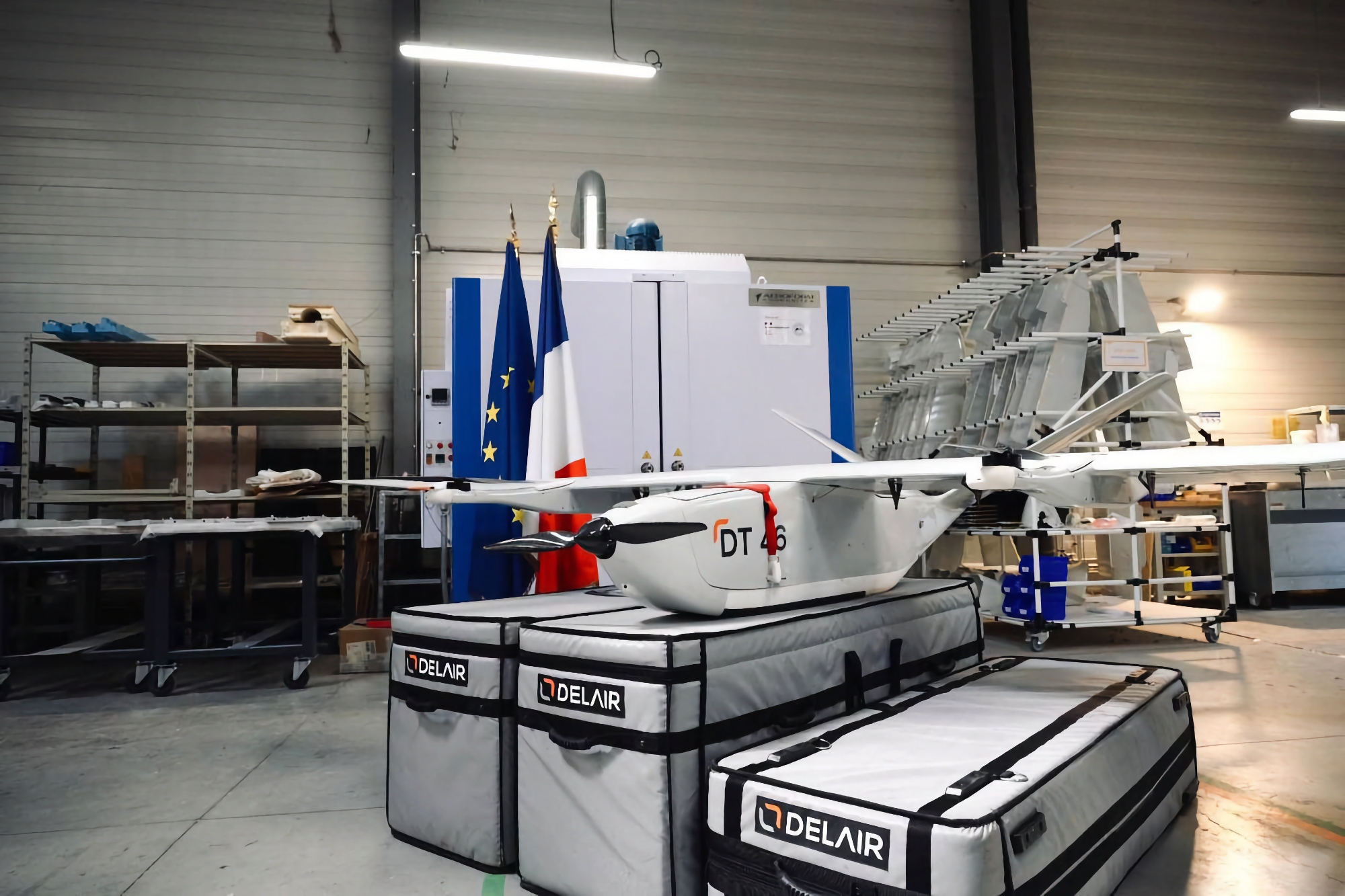 Frankreich bestellt 100 neue Kamikaze-Drohnen von Delair für die Ukraine