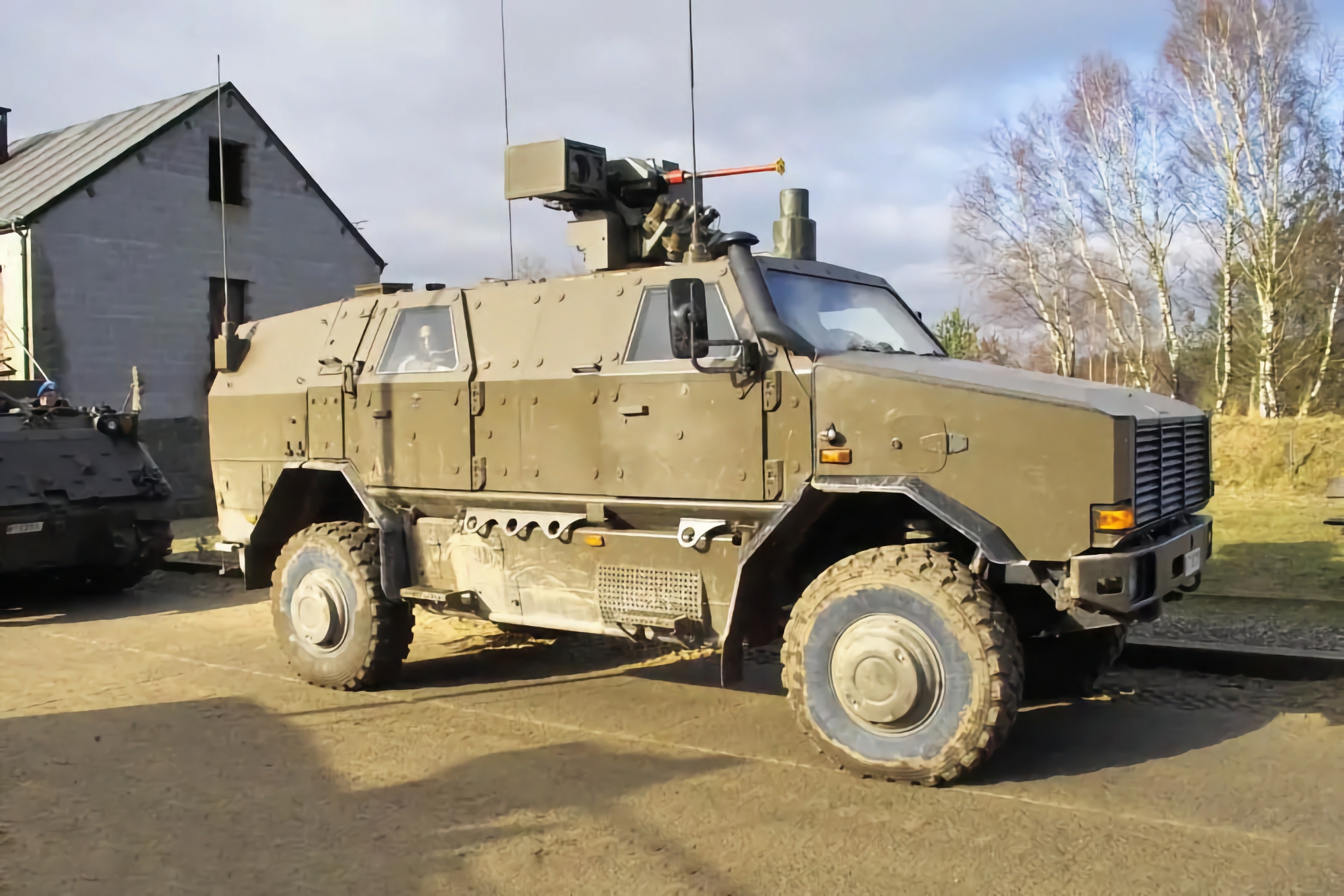 200 véhicules blindés de classe MRAP, 50 drones de surface et des munitions : L'Allemagne révèle les détails du nouveau programme d'aide militaire à l'Ukraine