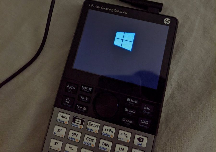 Windows 10 uruchomiony na ... kalkulatorze!