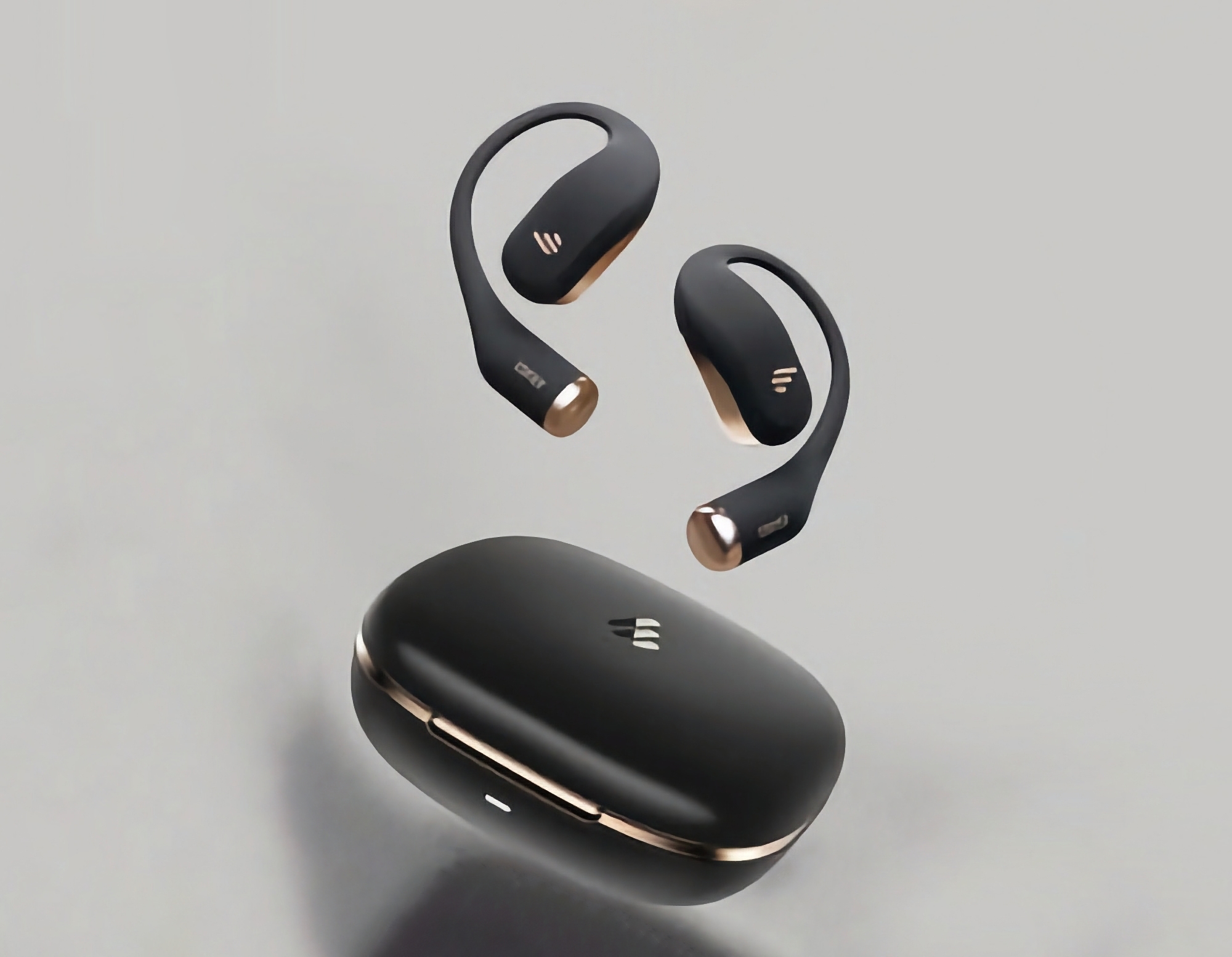 Edifier ha presentato le cuffie Comfo Fit Open-ear TWS con Bluetooth 5.3, protezione IP54 e fino a 45 ore di autonomia.