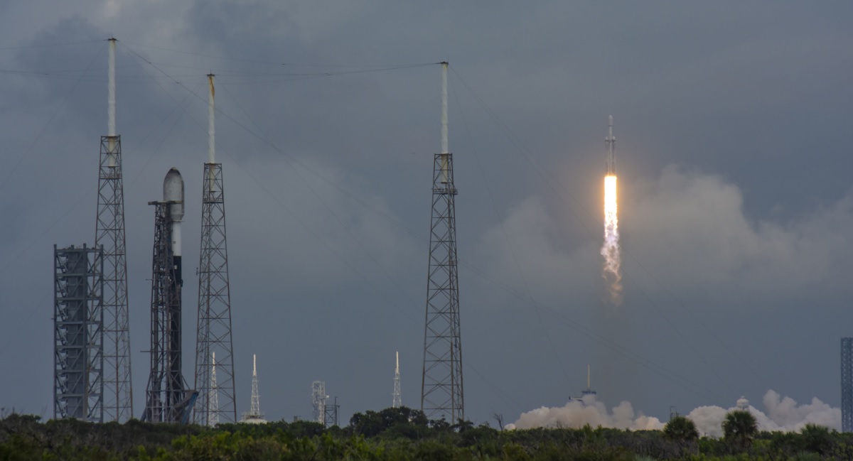SpaceX у 2024 році планує здійснити 144 запуски ракет у космос - кількість стартів збільшиться на 136% за два роки