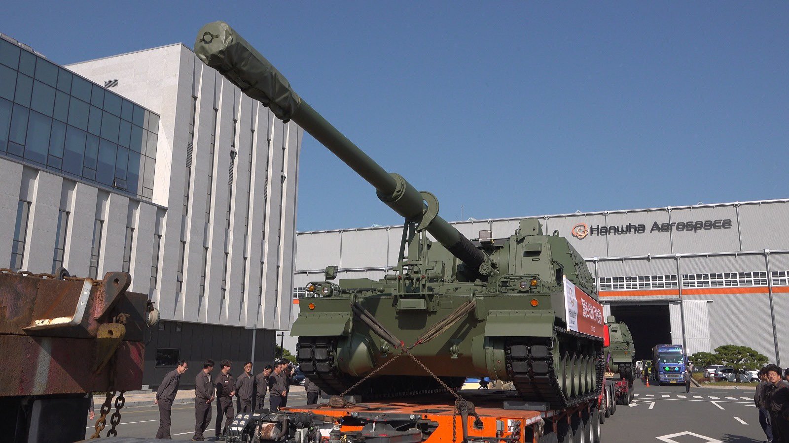 Hanwha hat im Rahmen eines milliardenschweren Vertrags ein weiteres Los von Panzerhaubitzen des Typs K9A1 Thunder an Polen geliefert