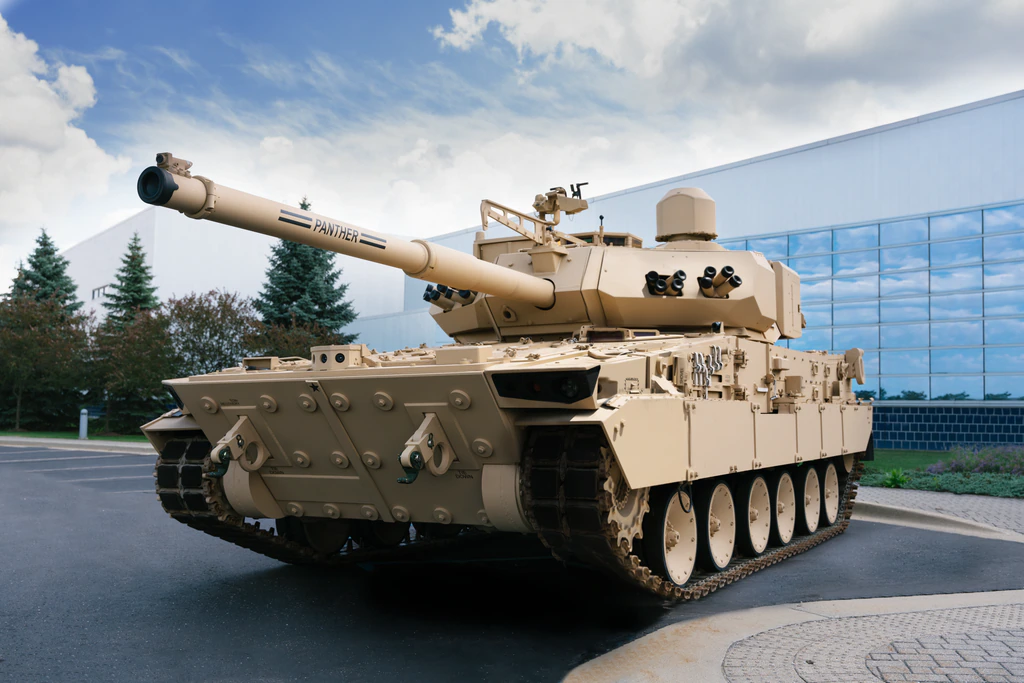 GDLS begins assembling the first serial light tank for the U.S. Army in 40 years