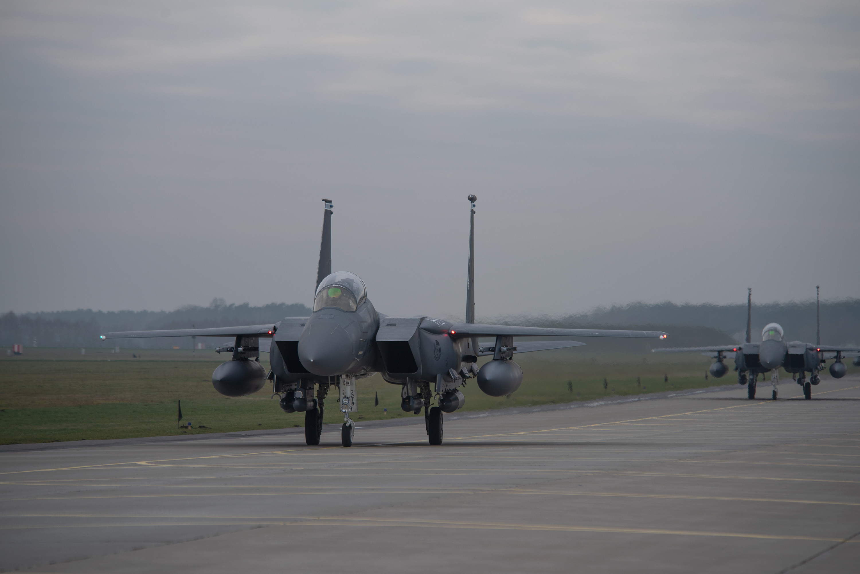 Estados Unidos envió un grupo de cazas F-15E Strike Eagle a Polonia