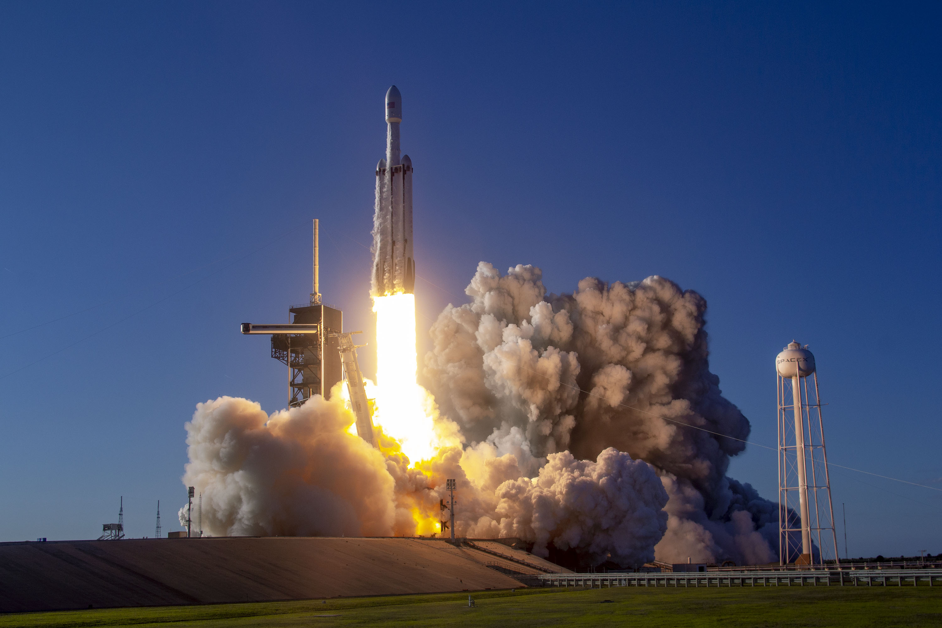 SPACEX Falcon Heavy обои