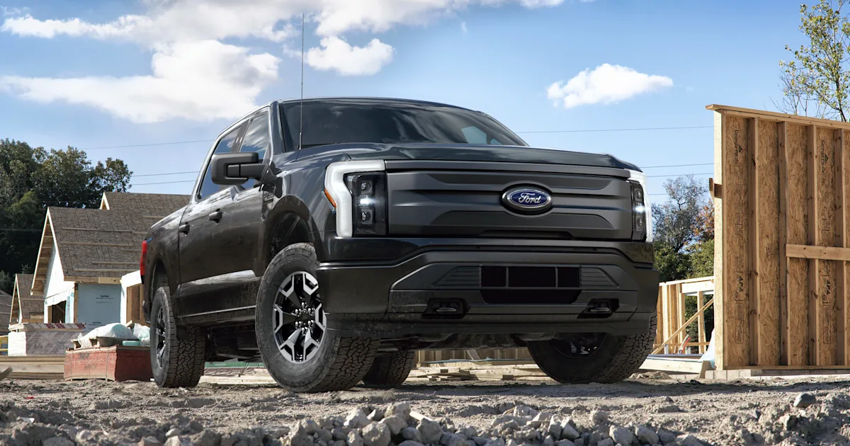 Ford halts delivery of F-150 Lightning electric pickups due to battery problems