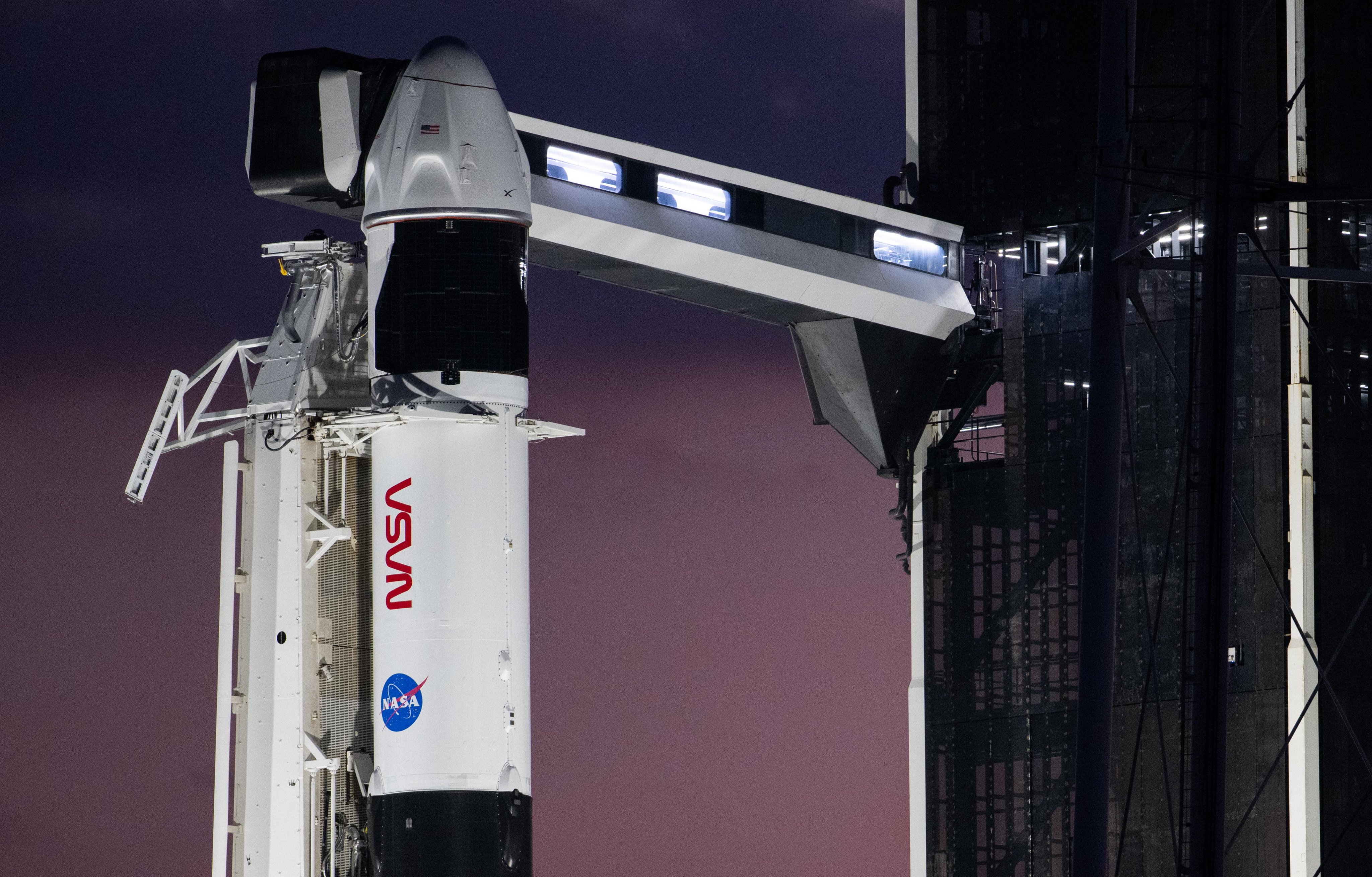 SpaceX fracasa en su intento de batir un récord de lanzamiento único - La NASA aplaza la misión Crew-6 al 2 de marzo