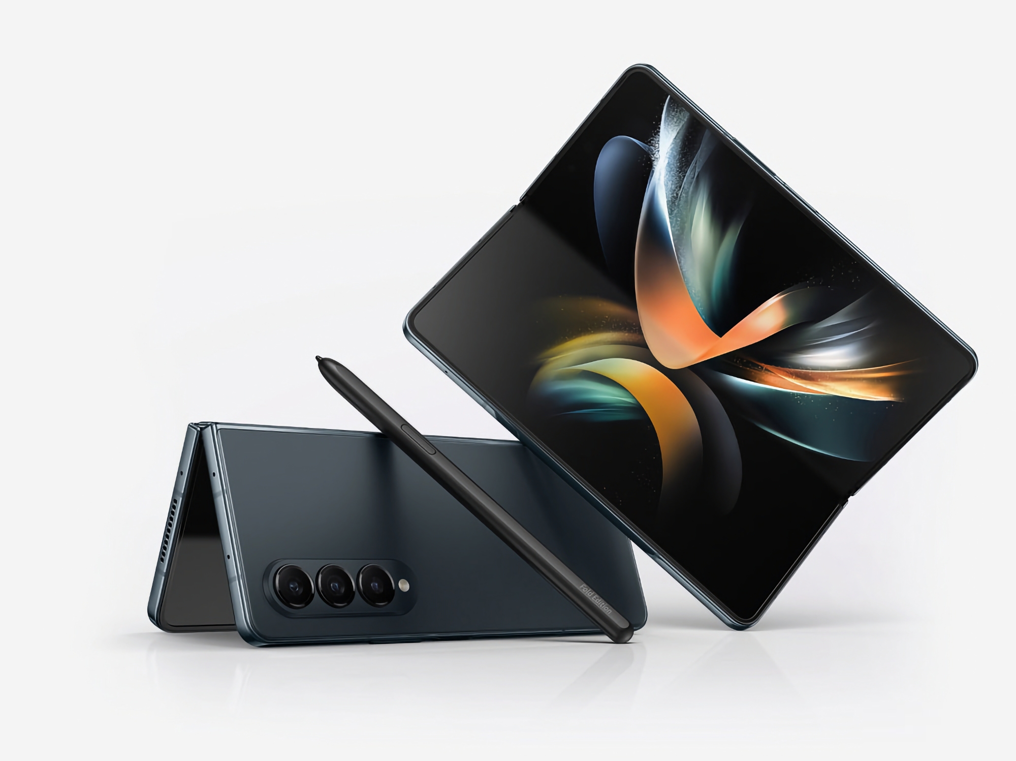 Samsung has released the One UI 6.1 update for the Galaxy Fold 4: what's new