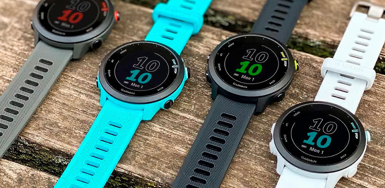 Garmin is preparing to release a hybrid Instinct Crossover multisport watch with a solar panel and up to 30 days of battery life