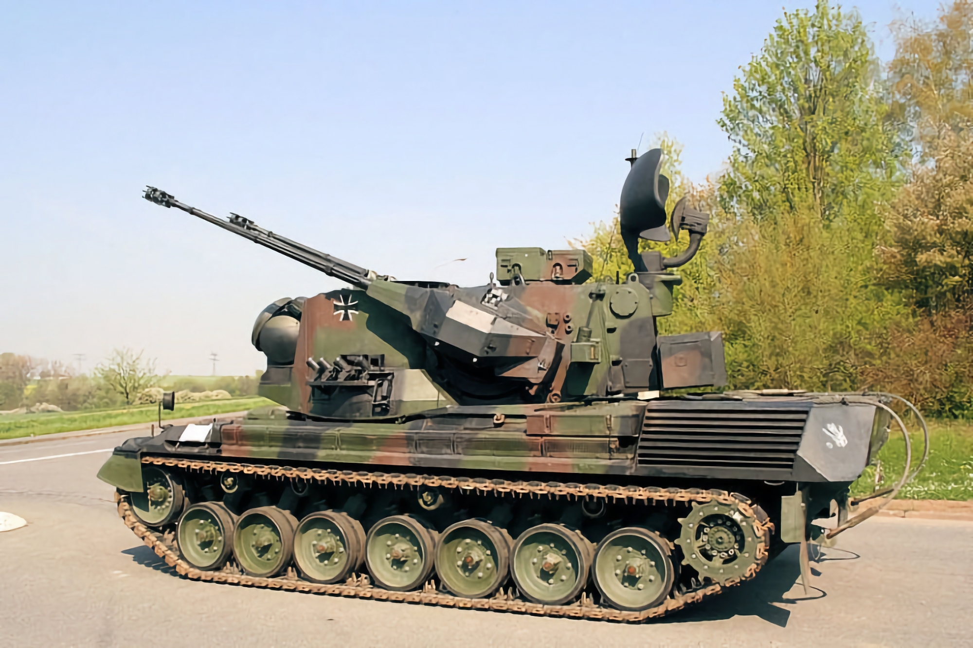 Rheinmetall собирается наладить производство боеприпасов для зенитных установок Gepard в Испании