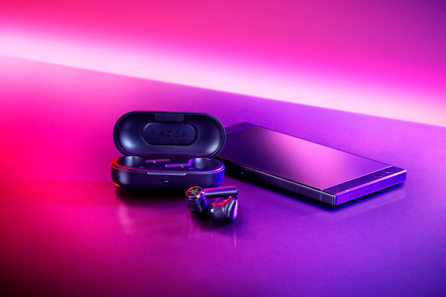 Razer випустила бездротові навушники Hammerhead True Wireless за $100