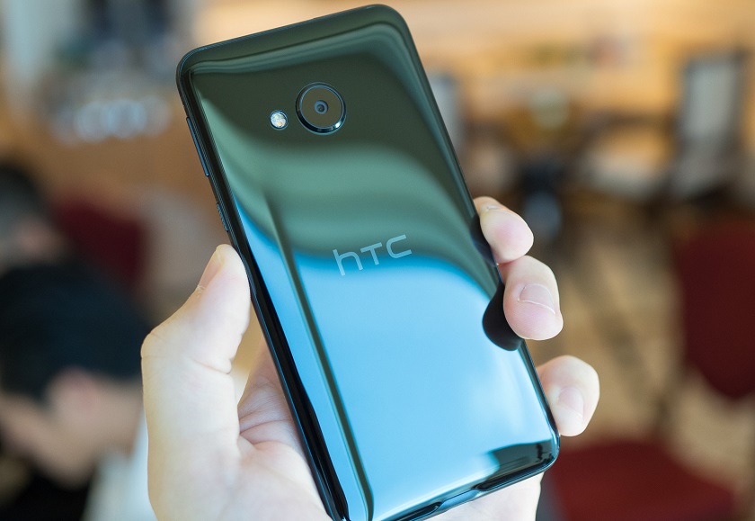 Тизер HTC намекает на анонс нового смартфона или обновленный цвет для старого
