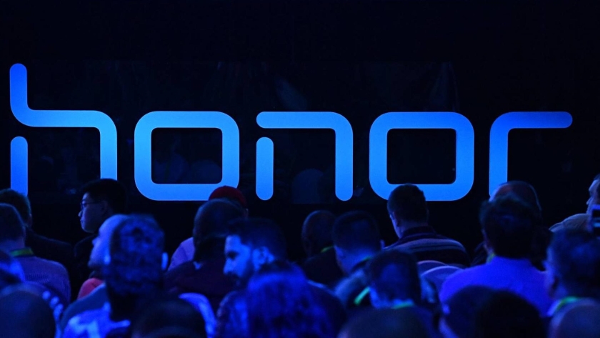 Honor объявила дату анонса своего первого смартфона с подэкранной камерой