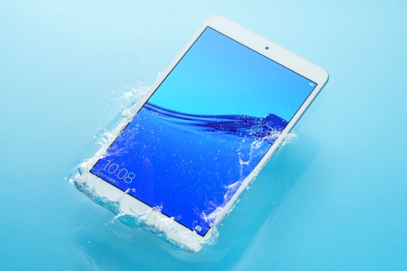Honor представила LTE-версію планшета Honor Waterplay 8 з цінником $246