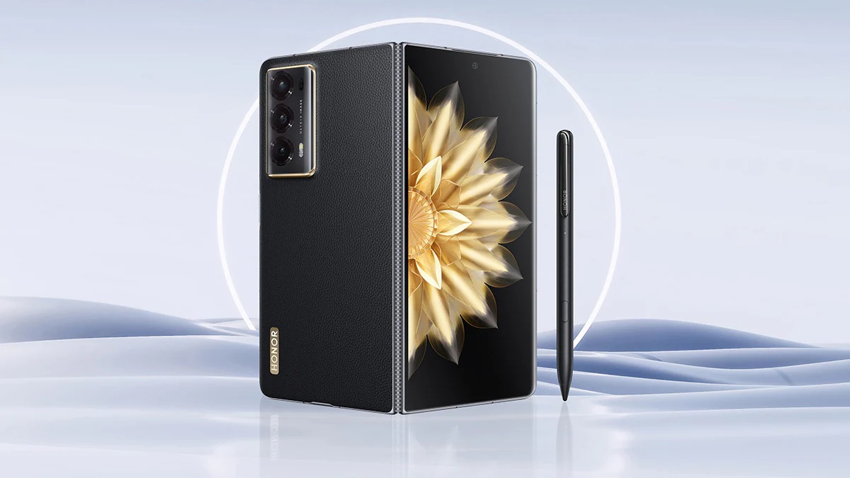 Le smartphone pliable Honor Magic V2 a fait ses débuts en Europe six mois après son lancement en Chine, au prix de 2000 euros.