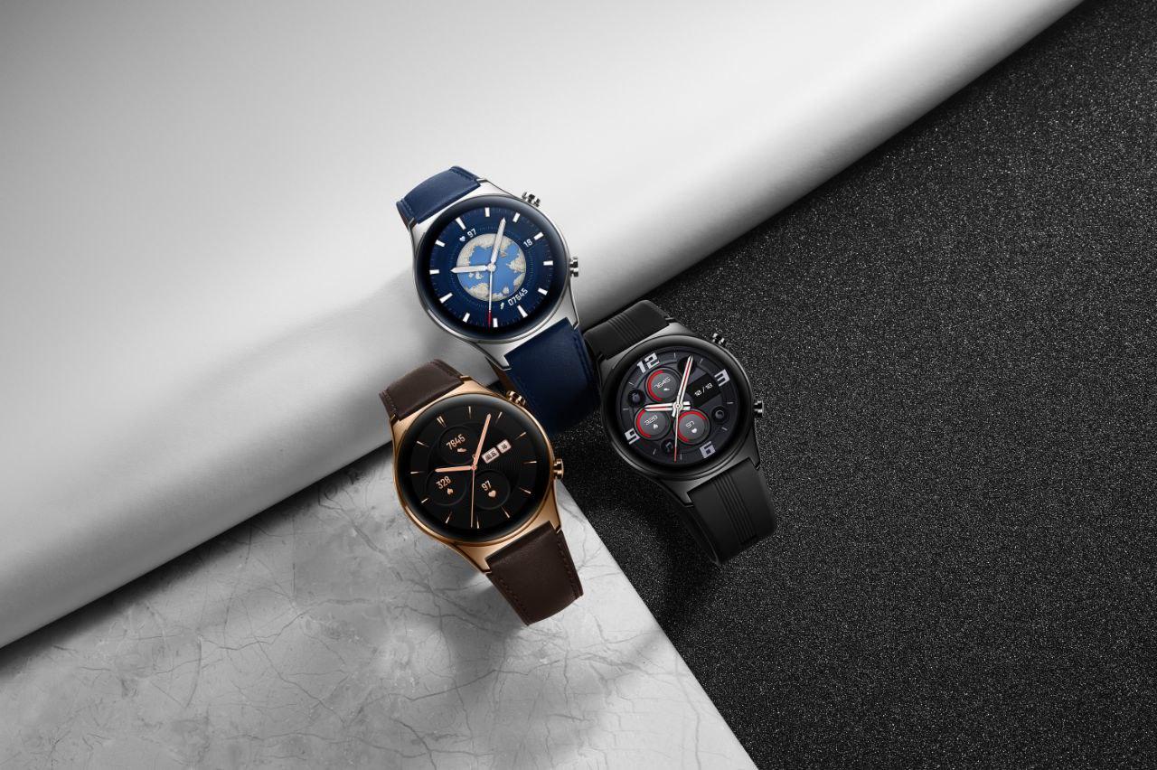 Honor Watch GS3: stylish smartwatch with AI heart rate sensor, pulse oximeter, autonomy up to 14 days and fast charge for $ 200