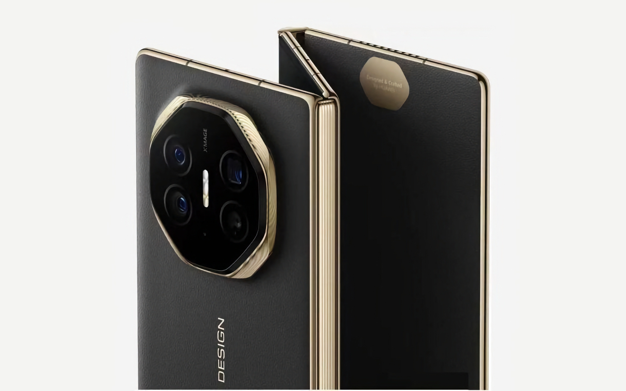 The Huawei Mate XT has appeared in an image in black colour