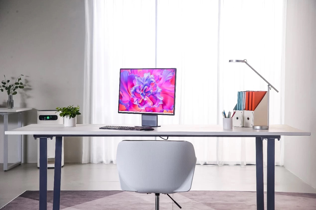 Конкурент Apple iMac: Huawei представила свій перший комп'ютер-моноблок MateStation X з екраном 4K + і процесором AMD Ryzen