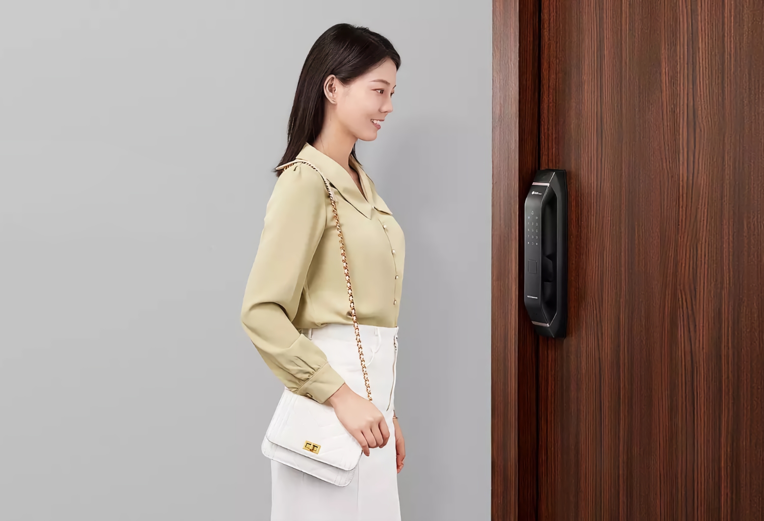 Huawei stellt Smart Selection Dessmann Smart Door Lock vor: Intelligentes Türschloss mit Gesichtsentriegelung
