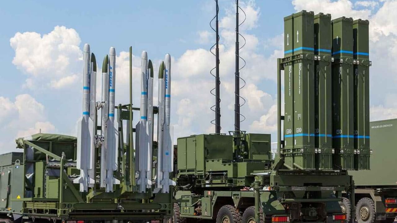 Ukraine expects will receive the first modern German IRIS-T air defense system this fall