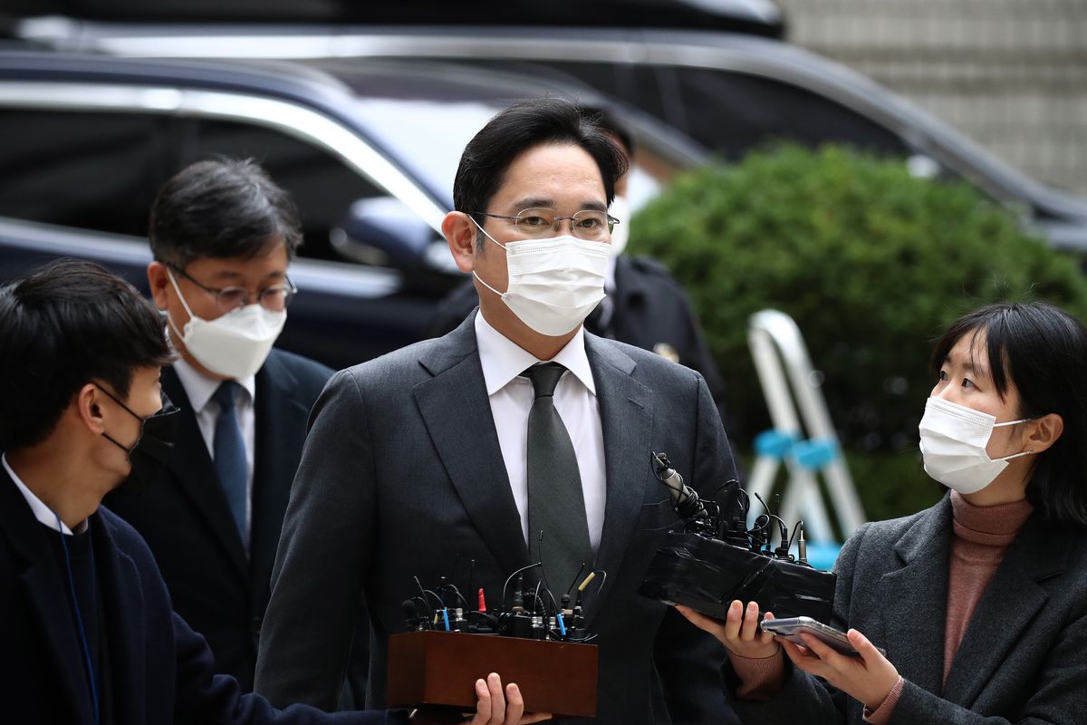 The leader of Samsung Jay Y. Lee was pardoned by the President of South Korea
