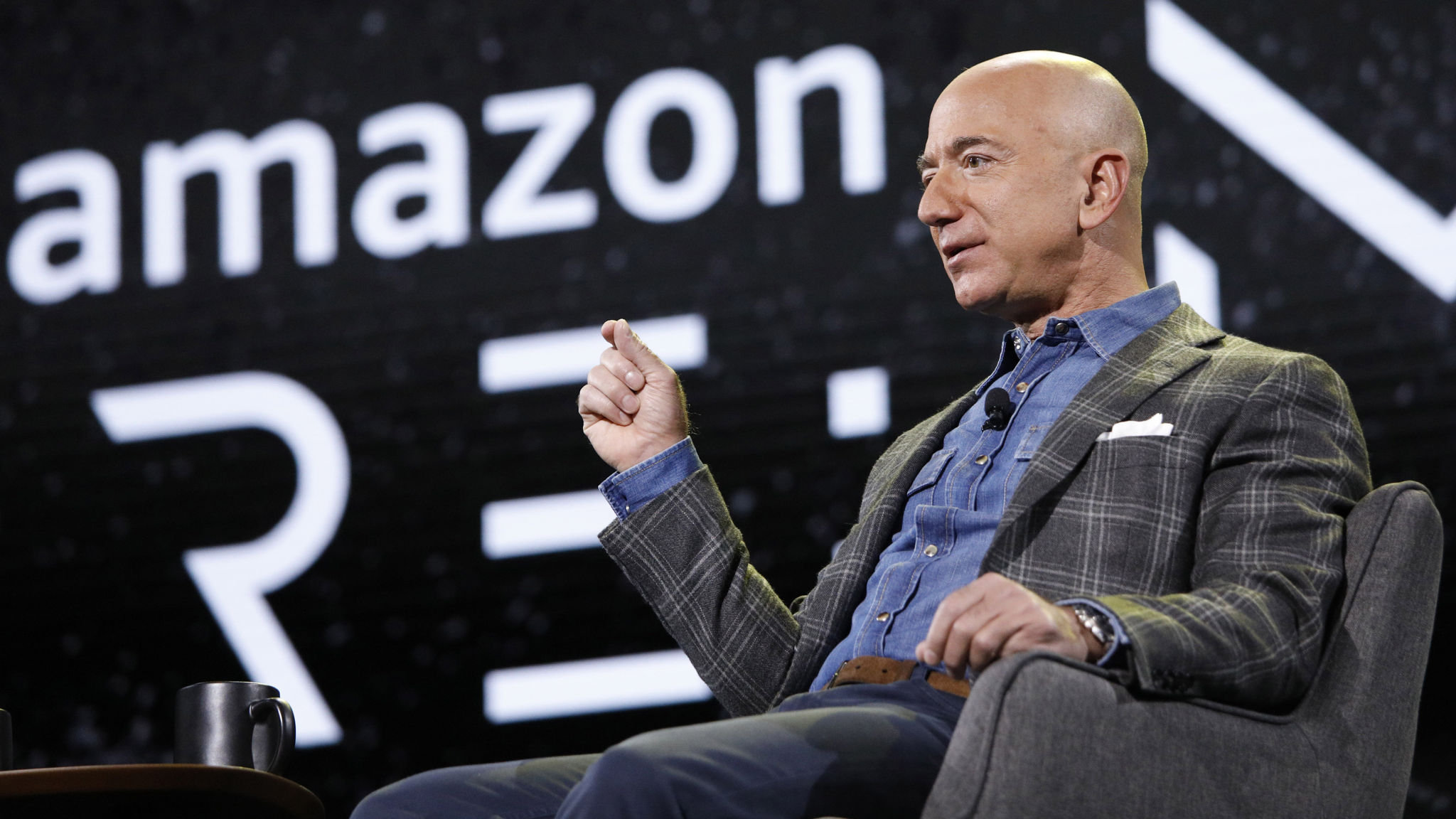 Jeff Bezos resigned as CEO of Amazon: what the world's richest man will do now